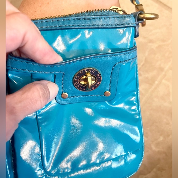 Gorgeous Marc Jacobs convertible crossbody bag! - Picture 10 of 10